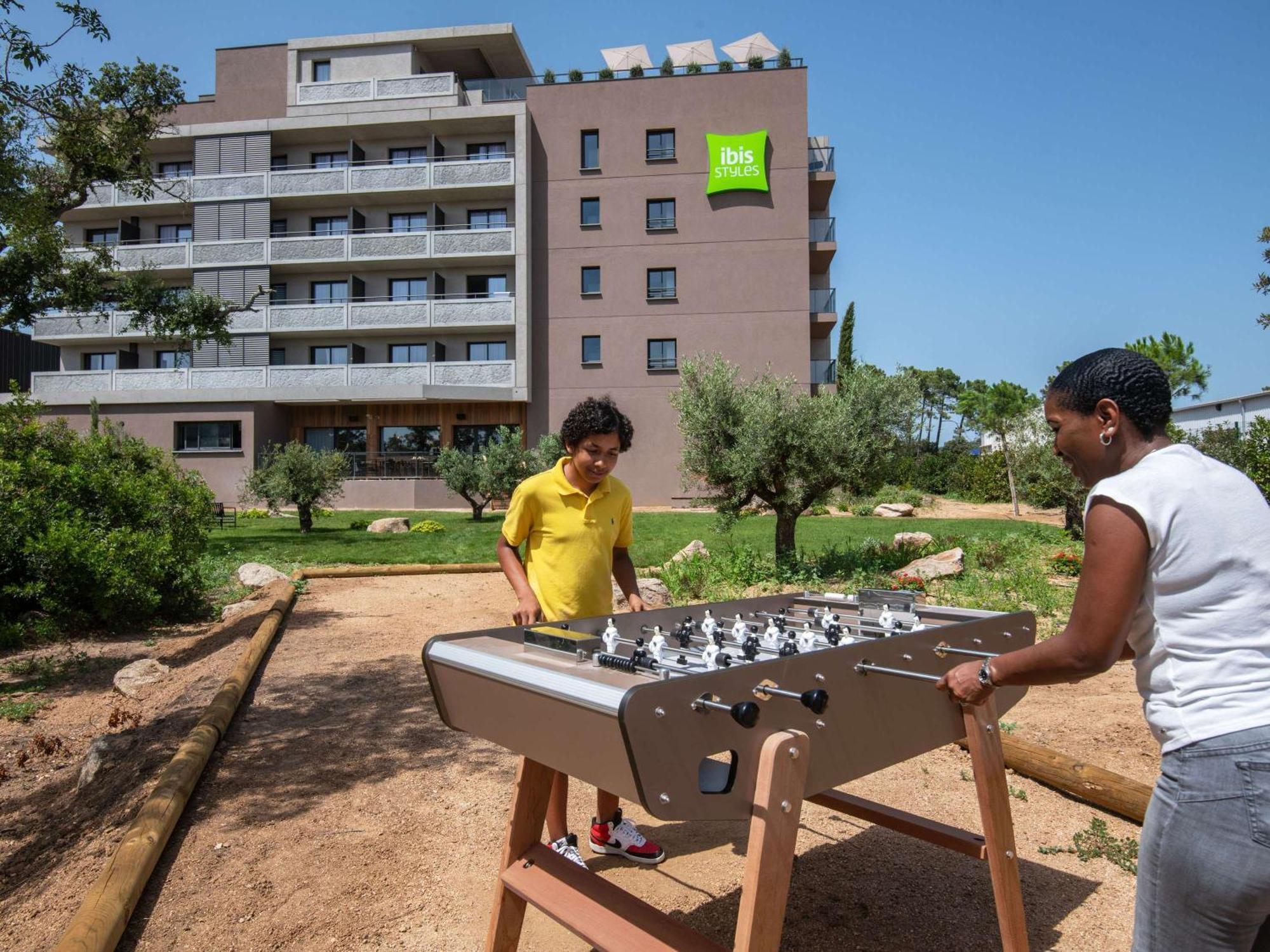 Hotel Ibis Styles Porto Vecchio Exterior foto