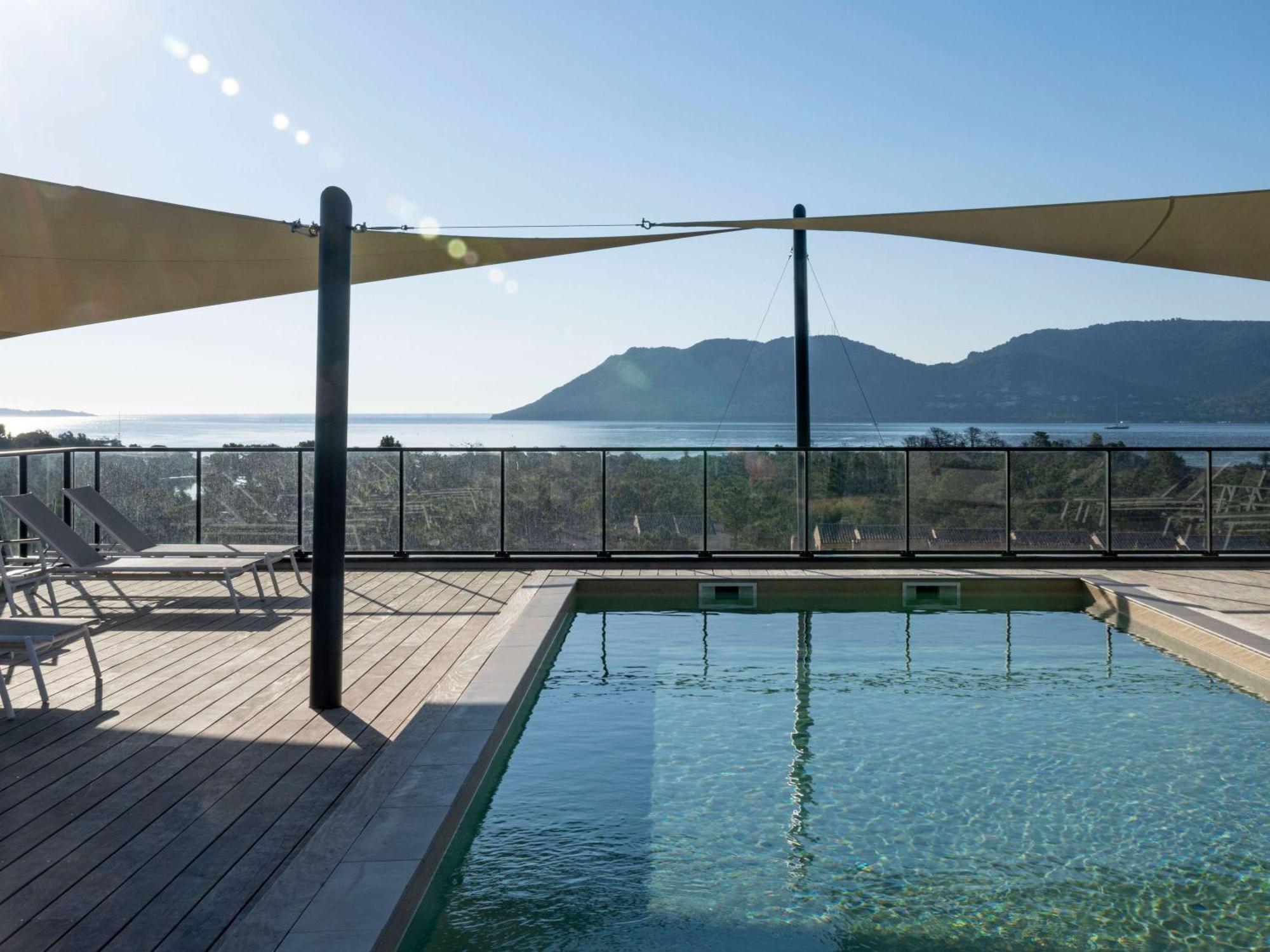 Hotel Ibis Styles Porto Vecchio Exterior foto